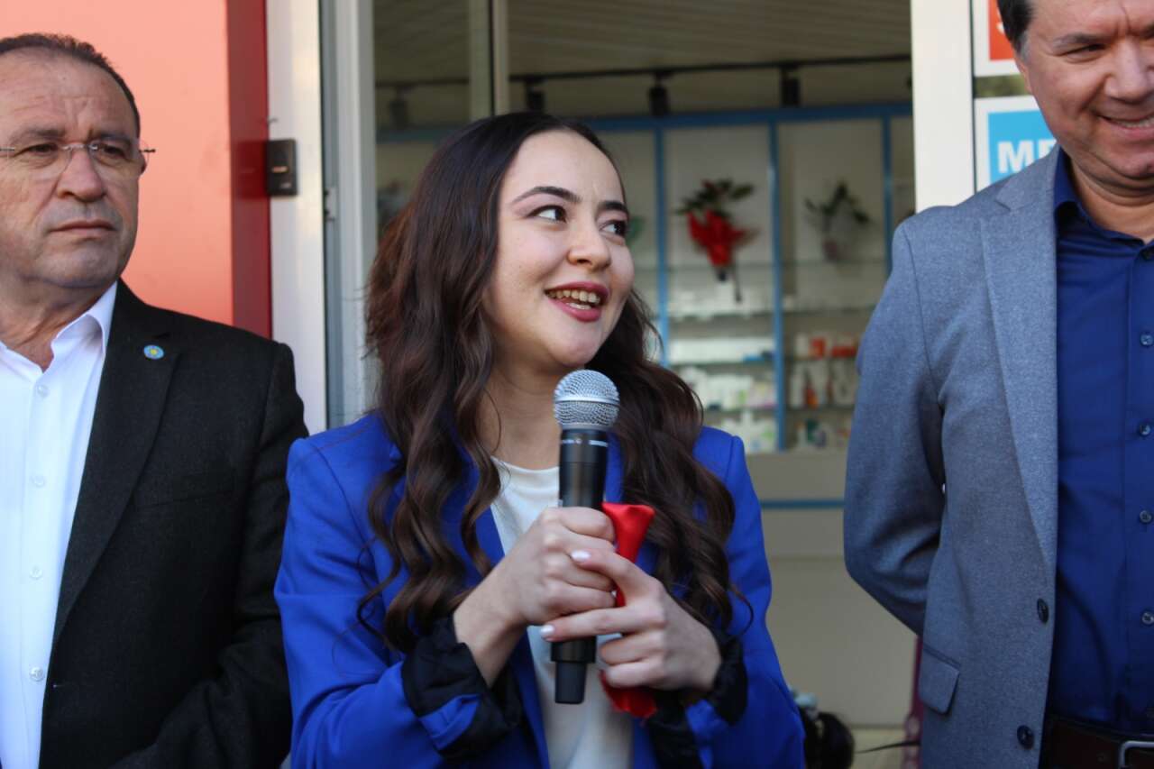 Okyanus Eczanesi Menteşe’de Yoğun Katılımla Açıldı 4